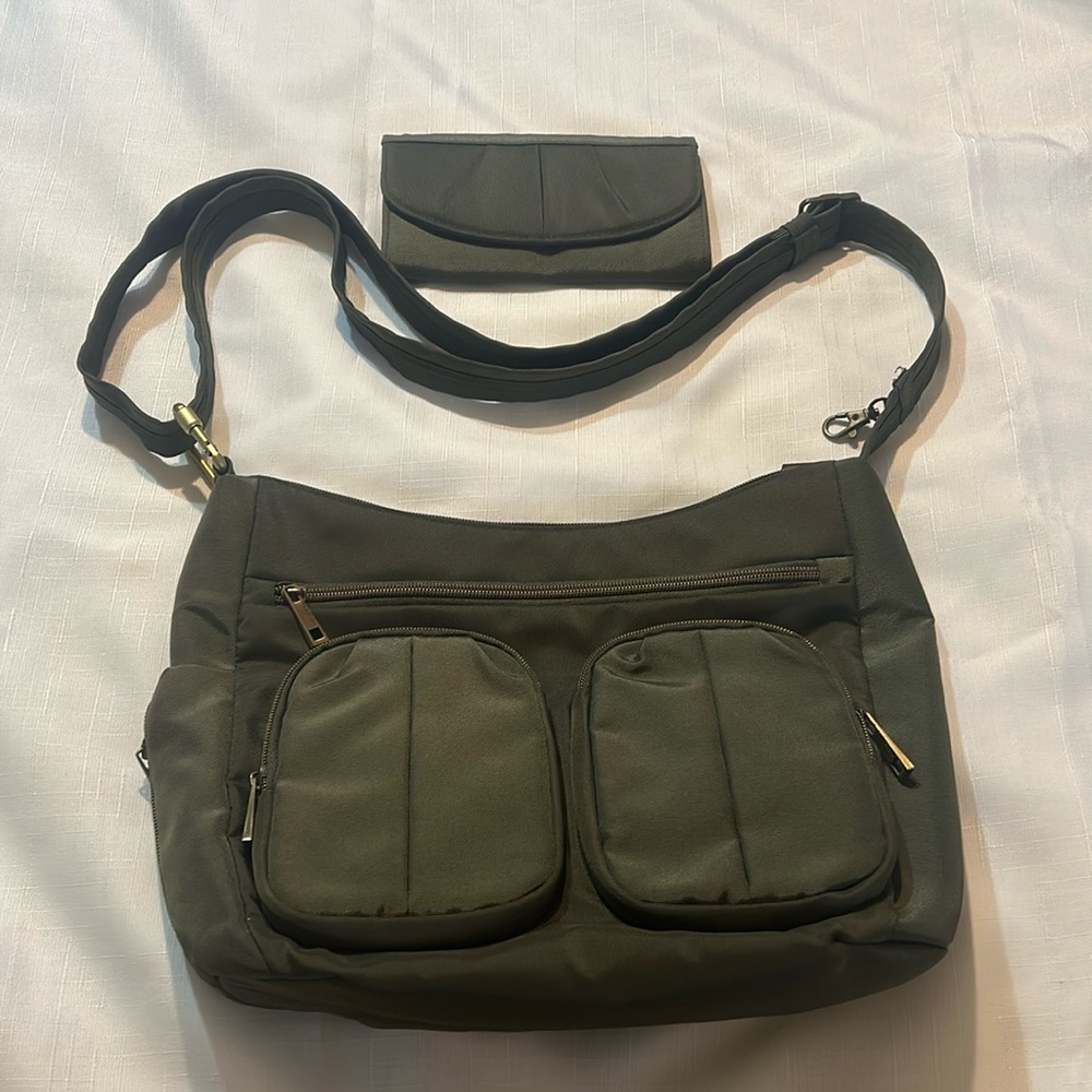 Travelon RFID Anti-theft Purse and Wallet